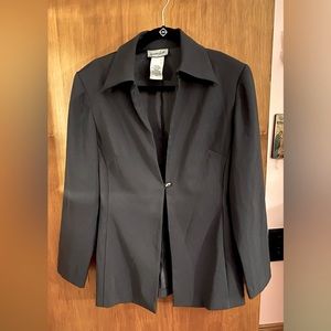 Breakin loose dark grey blazer. Size 13/14